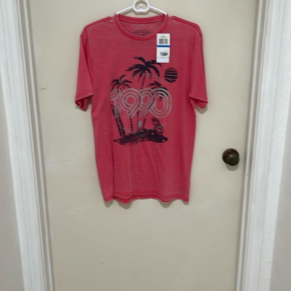 X large Lucky Brand tshirt with tags